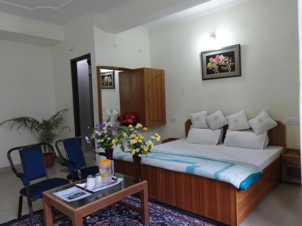 Hotel Kumar Residency 达兰萨拉 外观 照片